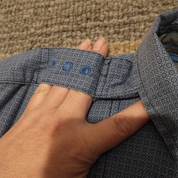 Drill boysM button down read sizing pls😊 - Picture 3 of 10